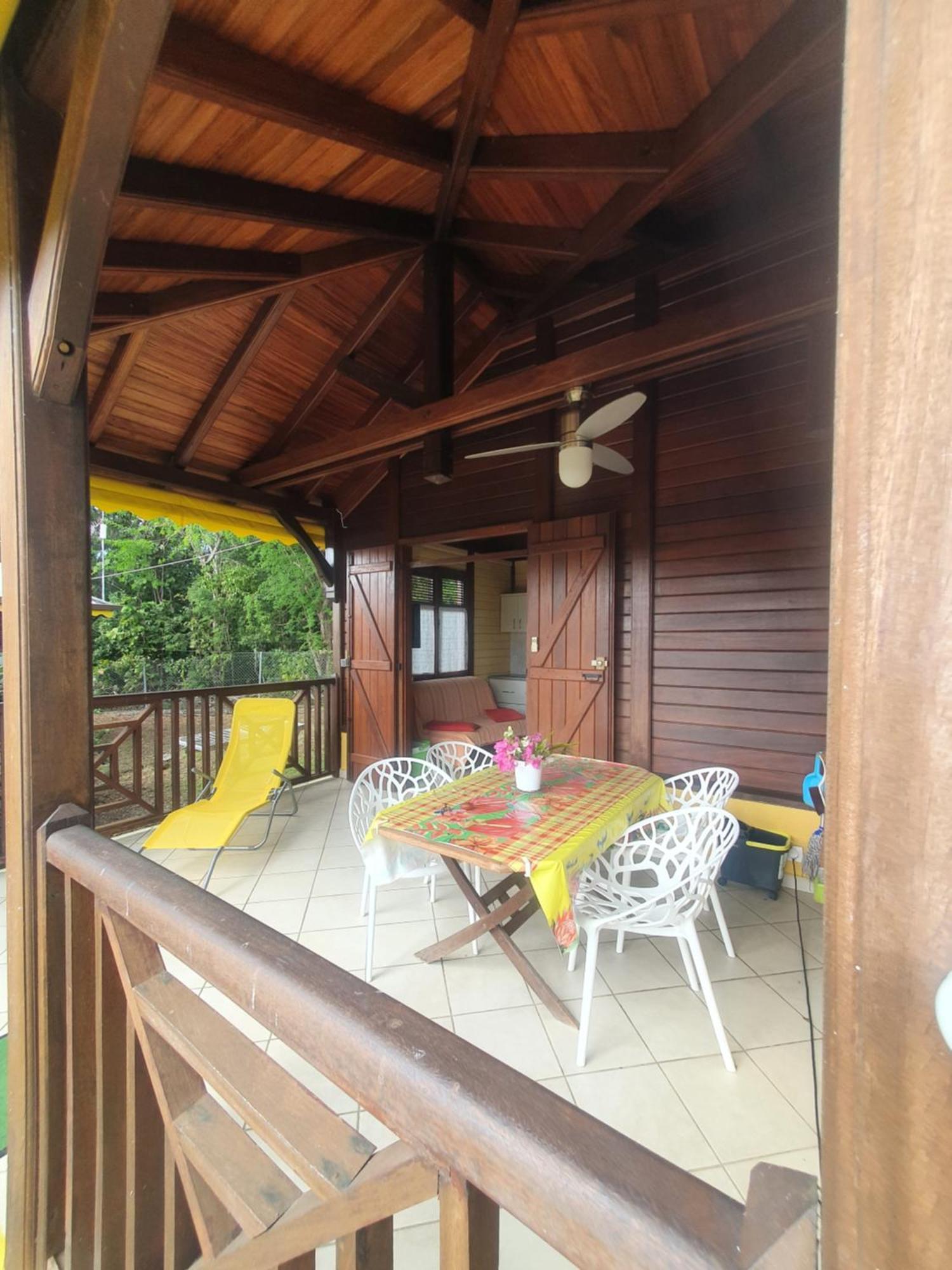 Cottage La Pointe Marine デエエ エクステリア 写真